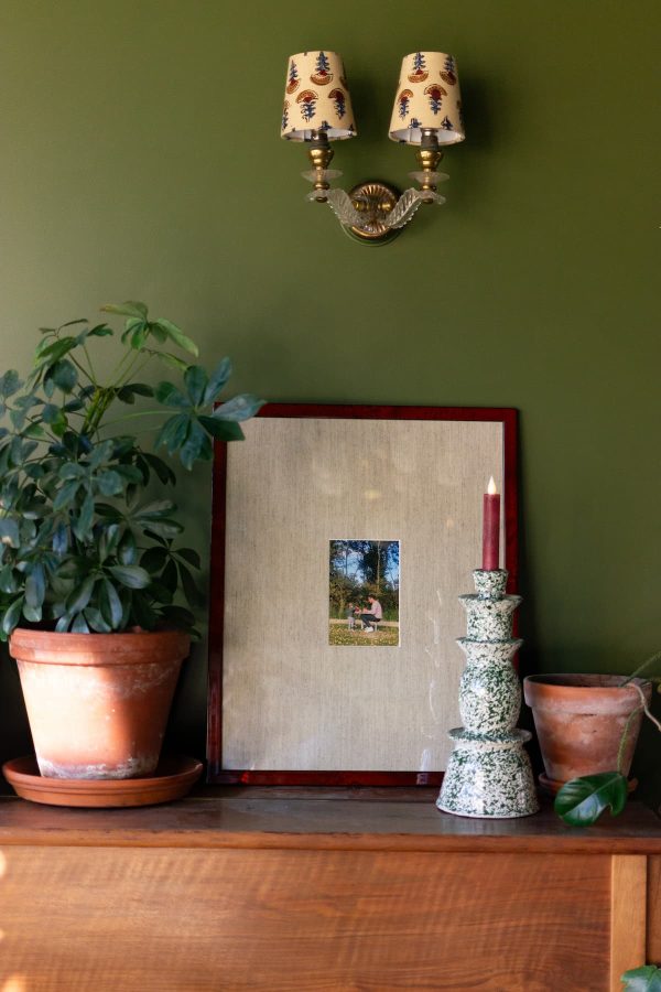 Wortelnoten houten lijst met linnen passe-partout vintage lijst