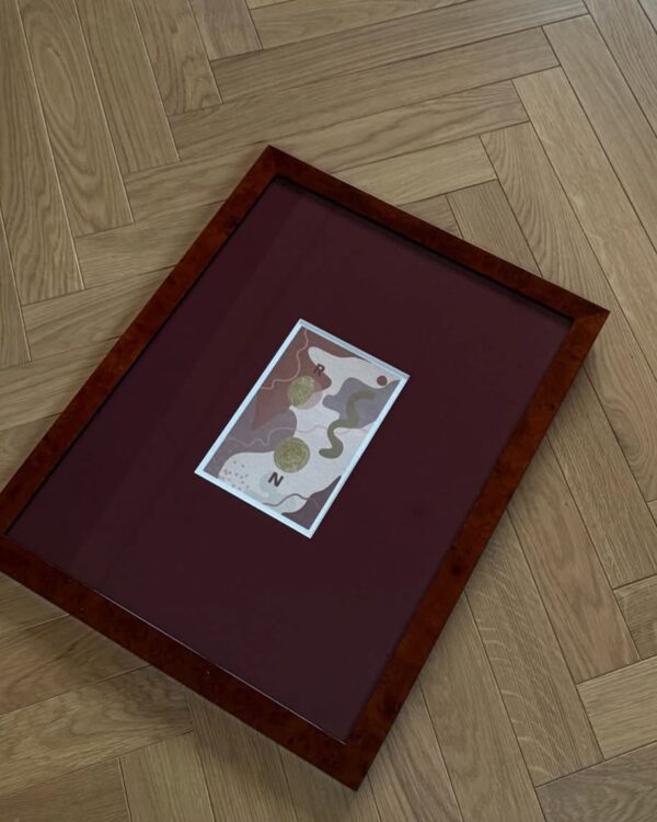 Burgundy dark passe-partout linnen structure